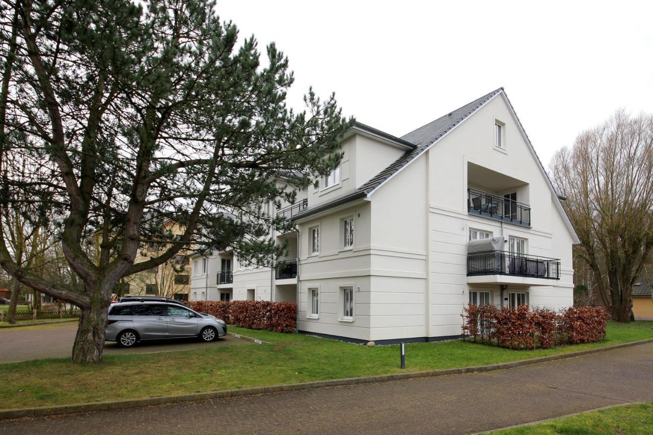 Haus Pamir - Ferienwohnungen Ostseebad Nienhagen Exterior foto